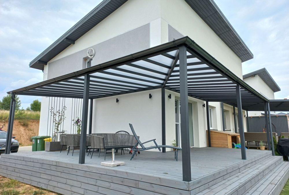 Balto polikarbonato danga