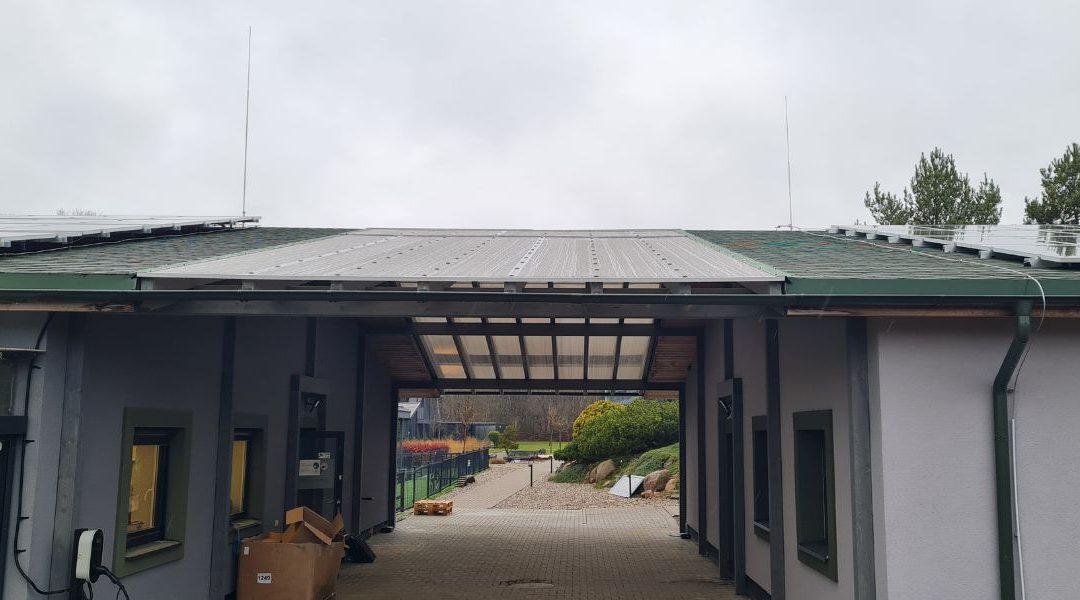 Polikarbonato dangos stoginė